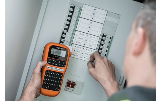 Brother P-touch PT-E110VP electrician labelling machine